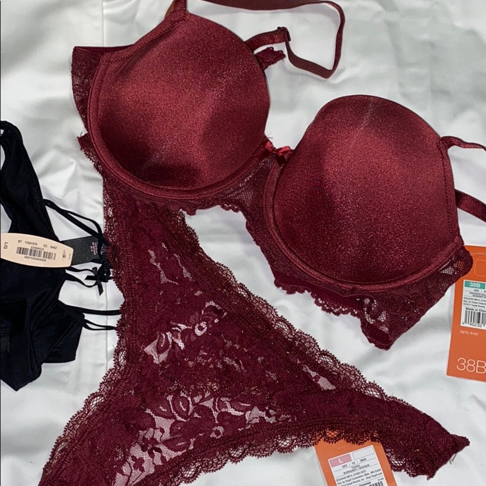 NWT Burgundy & Black Bra & Thongs (3 pieces)